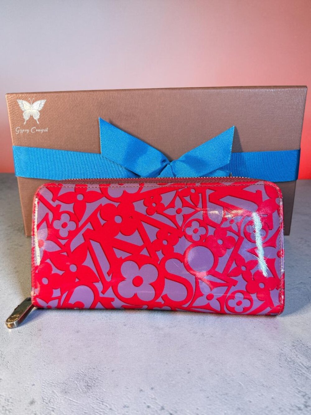 Louis Vuitton Limited Edition Sweet Monogram Vernis Leather Zippy Wallet w/COA